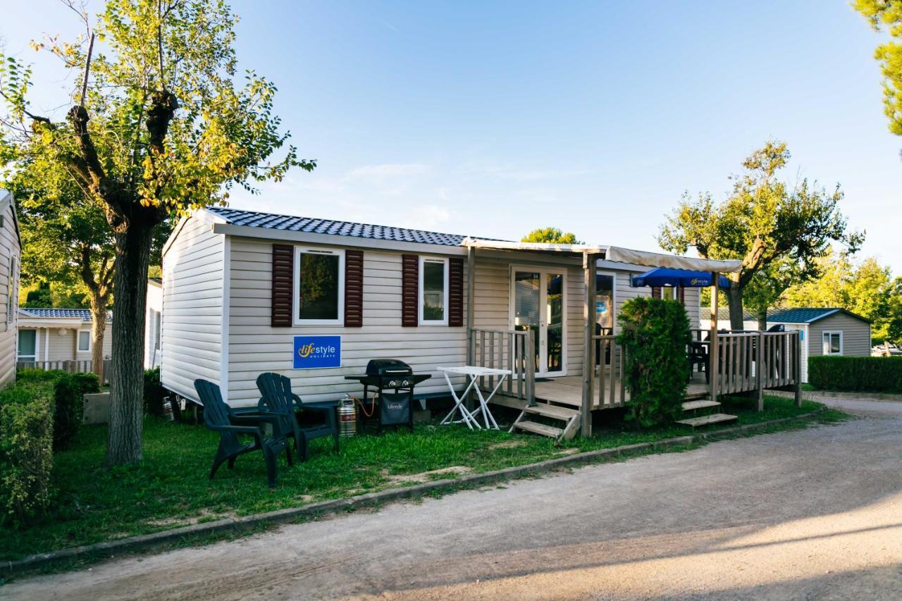Castell Montgri - Mobile Homes By Lifestyle Holidays L'Estartit Eksteriør billede
